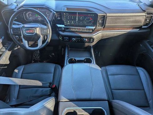 Used 2024 GMC Sierra 3500 SLT w/ SLT Premium Package image 19