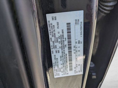 Used 2021 Ford F250 Lariat image 15