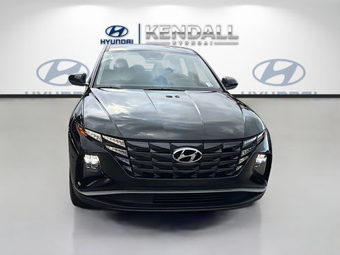 Used 2023 Hyundai Tucson SE AWD/4WD image 2