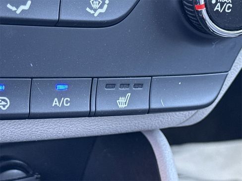 Used 2018 Hyundai Tucson SEL image 34