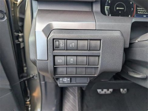 Used 2025 Toyota Tacoma TRD Sport image 14