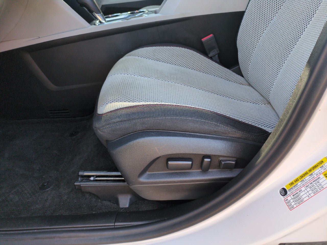 Used 2016 GMC Terrain SLE w/ Convenience Package FWD image 14