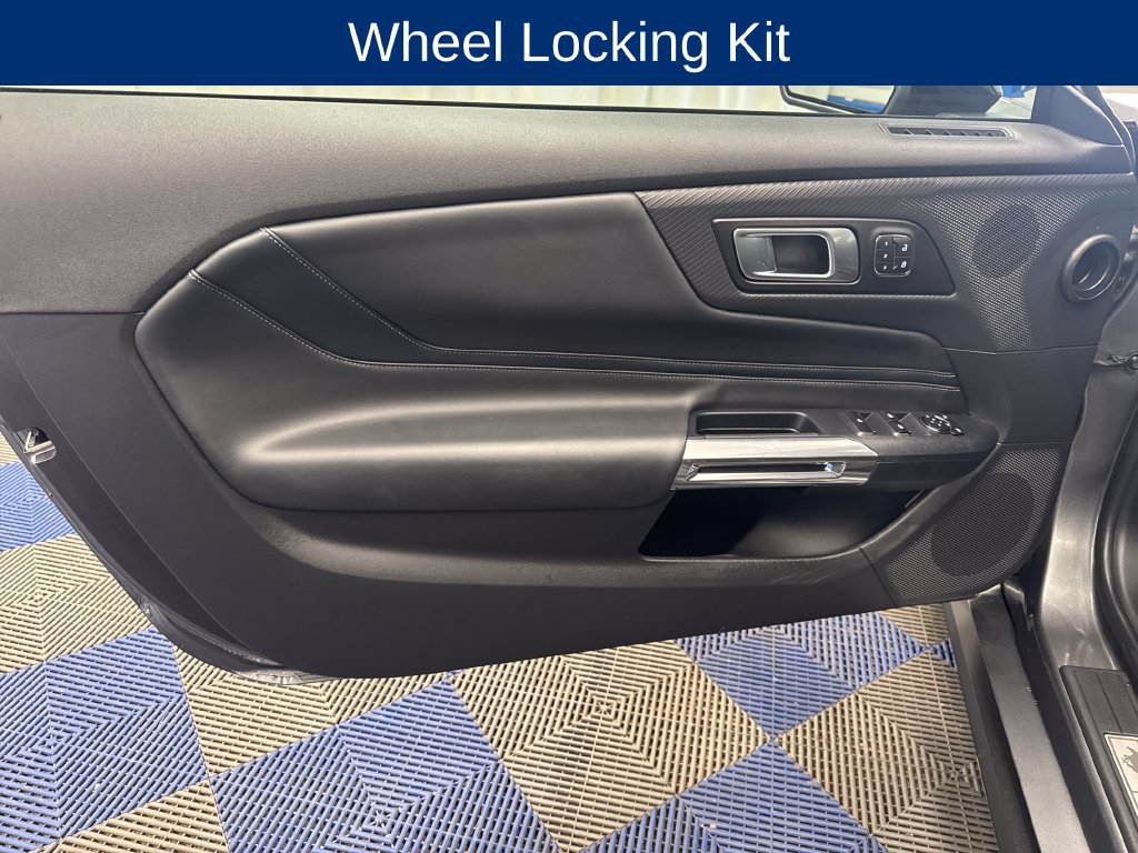 Used 2025 Ford Mustang GT Premium RWD image 11