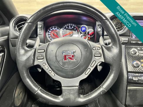 Used 2013 Nissan GT-R Premium AWD/4WD image 4