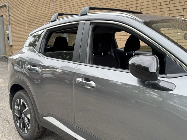 New 2027 Nissan Kicks SV AWD/4WD image 4