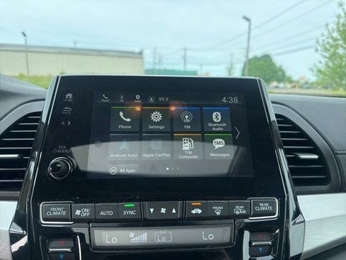 Used 2024 Honda Odyssey EX-L image 16