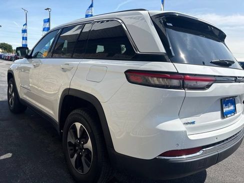 Used 2023 Jeep Grand Cherokee 4WD 4xe w/ Luxury Tech Group II image 7