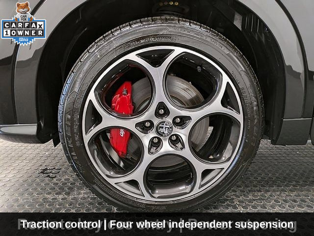 Used 2024 Alfa Romeo Tonale Ti AWD/4WD image 12