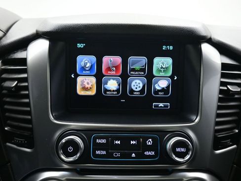 Used 2020 Chevrolet Tahoe LT image 17