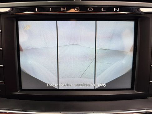 Used 2017 Lincoln Continental Reserve w/ Technology Package AWD/4WD image 26