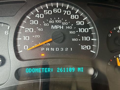 Used 2006 Chevrolet Silverado 1500 LT w/ Light Duty Power Package image 18