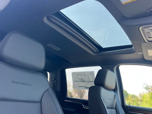 New 2026 GMC Sierra 2500 Denali w/ Technology Package image 13