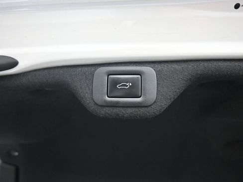 Used 2020 Lexus ES 300h w/ Accessory Package FWD image 49