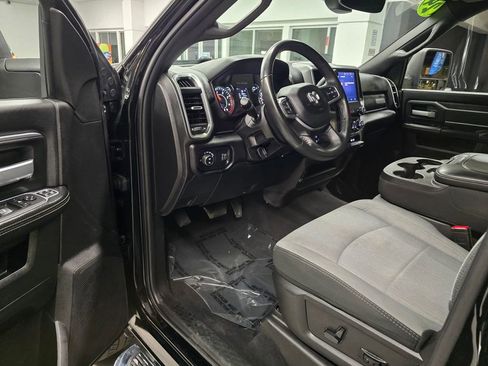 Used 2024 RAM 2500 Big Horn image 19