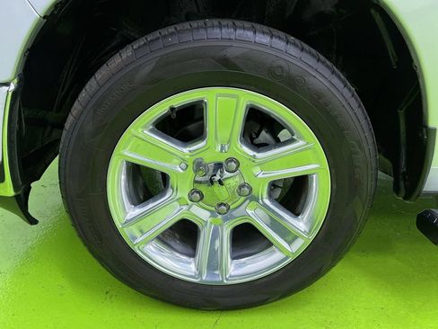 Used 2017 RAM 1500 Lone Star AWD/4WD image 16