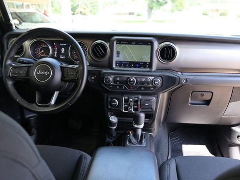 Used 2020 Jeep Gladiator Sport w/ Quick Order Package 24S AWD/4WD image 8