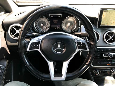 Used 2014 Mercedes-Benz CLA 250 4MATIC image 14