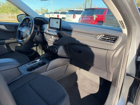 Used 2024 Ford Escape Active image 10