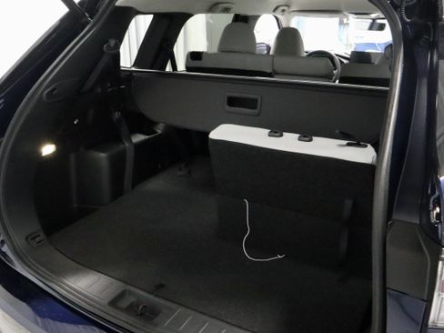 New 2025 Mitsubishi Outlander SE image 12