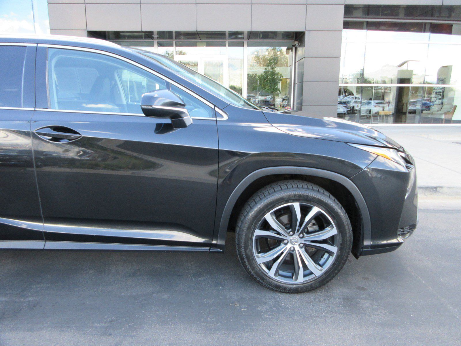 Used 2017 Lexus RX 450h AWD w/ Cold Weather Package image 12