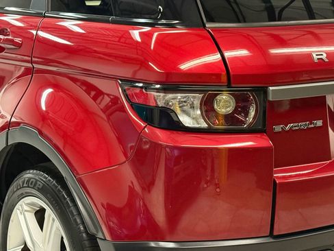 Used 2015 Land Rover Range Rover Evoque Pure Plus image 12