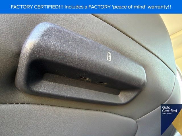 Used 2025 Ford Expedition Active AWD/4WD image 29