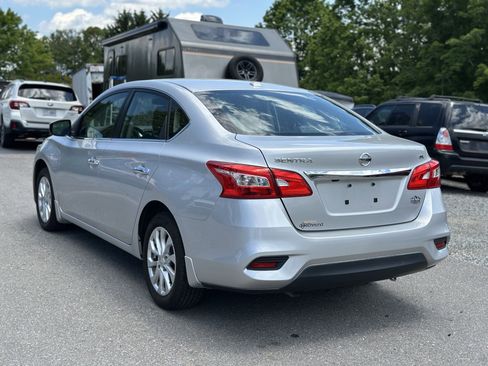 Used 2018 Nissan Sentra SV FWD image 5