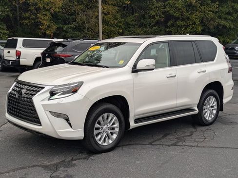 Used 2023 Lexus GX 460 Premium image 3