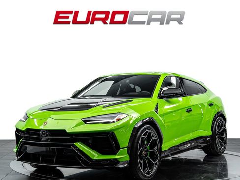 Used 2023 Lamborghini Urus Performante AWD/4WD image 1