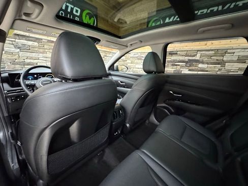 Certified 2025 Hyundai Tucson Limited image 28