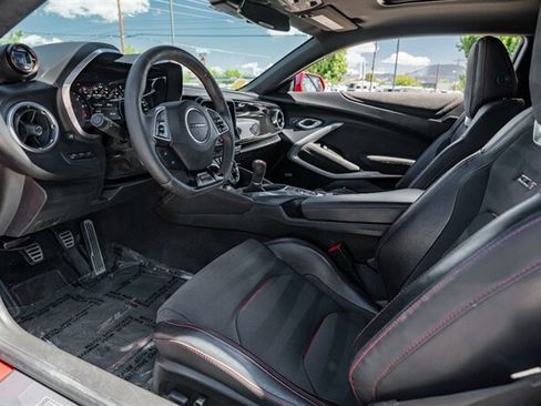 Used 2018 Chevrolet Camaro ZL1 RWD image 22