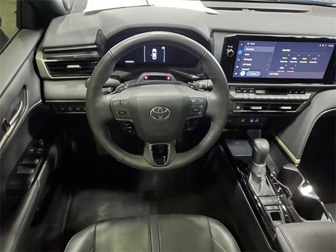 Used 2025 Toyota Camry XSE image 19
