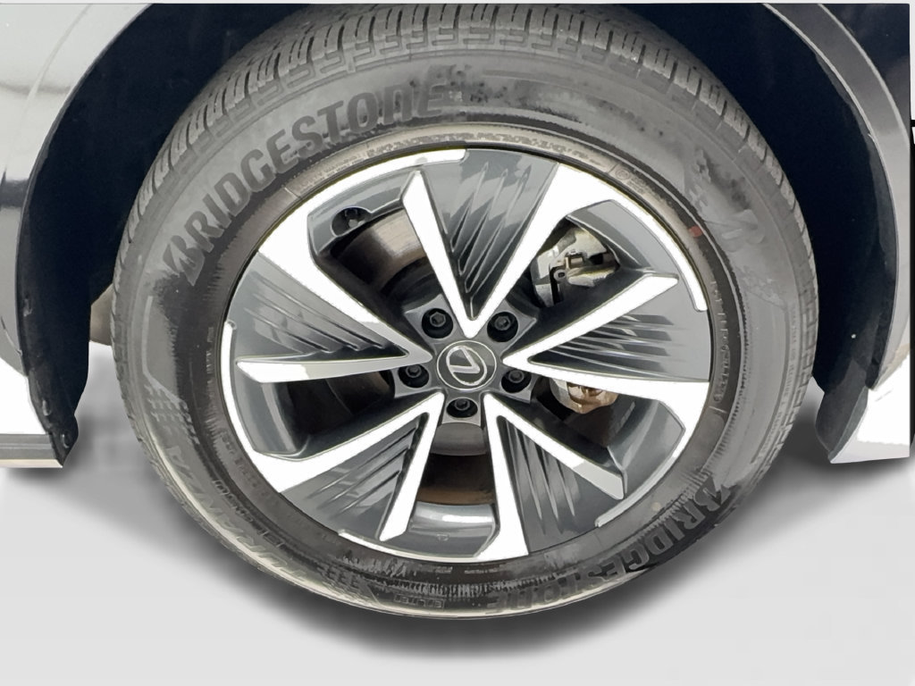 Used 2024 Lexus RZ 300e Premium FWD image 16