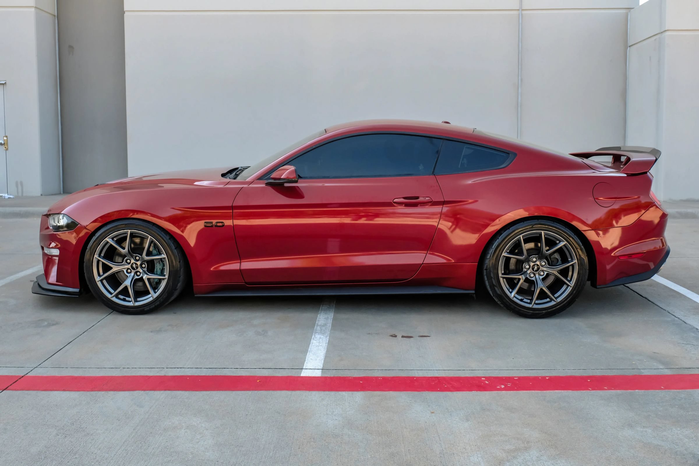 Used 2019 Ford Mustang GT Premium w/ GT Performance Package RWD image 16