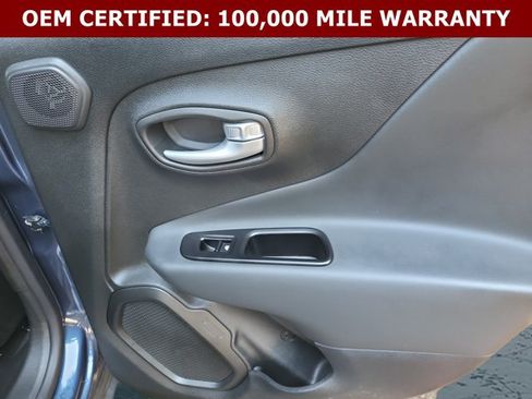Certified 2023 Jeep Renegade Trailhawk w/ Sun/Sound Group AWD/4WD image 17