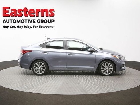 Used 2020 Hyundai Accent Limited FWD image 47