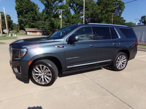 Used 2021 GMC Yukon Denali w/ Denali Ultimate Package AWD/4WD image 15