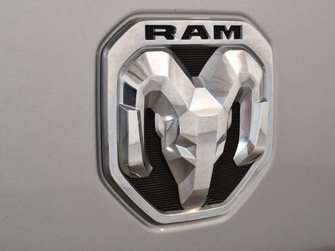 Used 2021 RAM 1500 Laramie AWD/4WD image 23