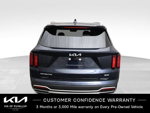 Certified 2023 Kia Sorento EX AWD/4WD image 6