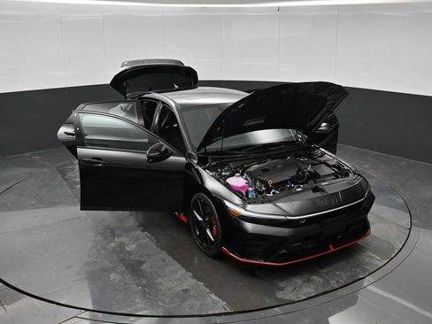 New 2026 Hyundai Elantra N FWD image 41