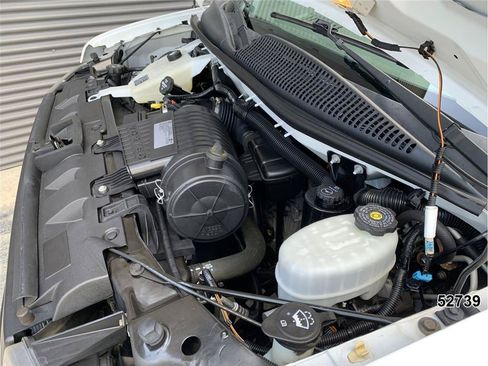 Used 2020 Chevrolet Express 2500 w/ Safety Package RWD image 15