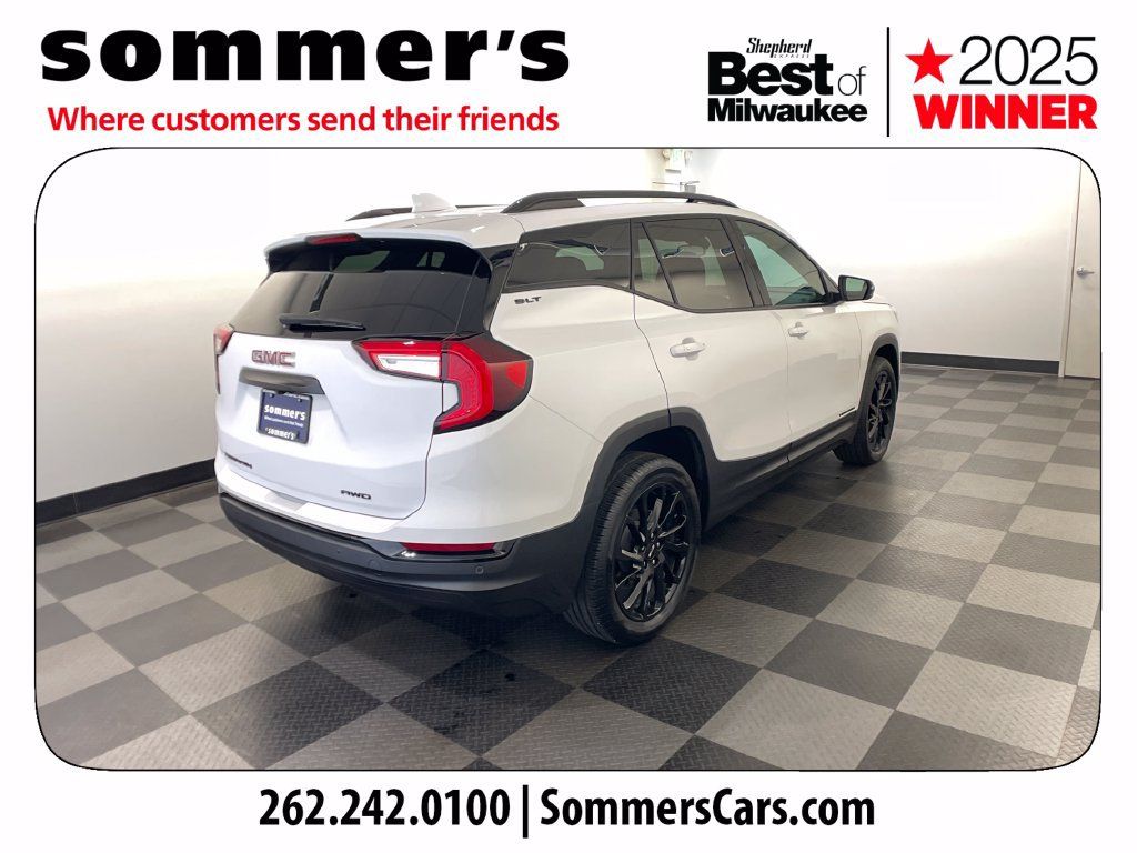 Used 2024 GMC Terrain SLT w/ Elevation Edition AWD/4WD image 5