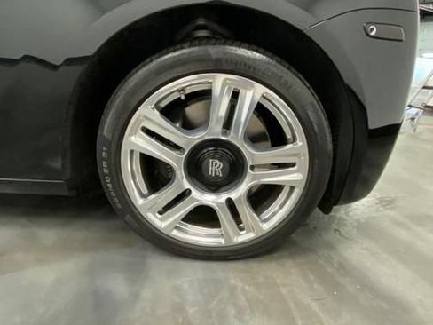 Used 2015 Rolls-Royce Ghost RWD image 18