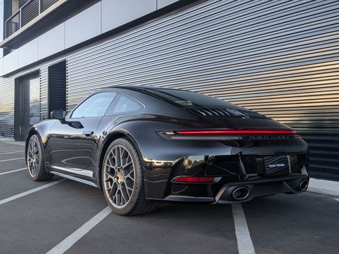 New 2026 Porsche 911 Carrera image 3