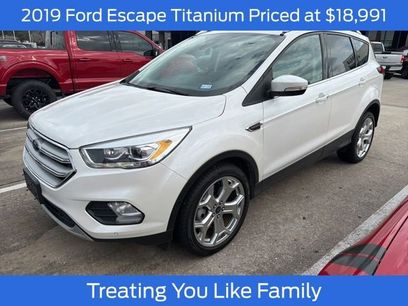 Used 2019 Ford Escape Titanium