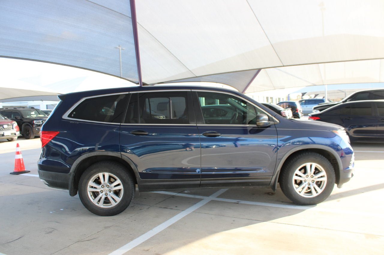Used 2016 Honda Pilot LX image 7