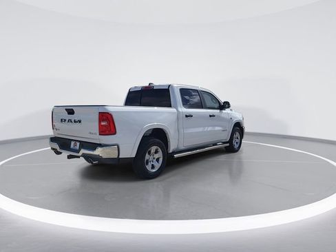New 2026 RAM 1500 4x4 Crew Cab image 8