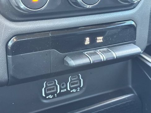 Used 2020 RAM 1500 Big Horn AWD/4WD image 28