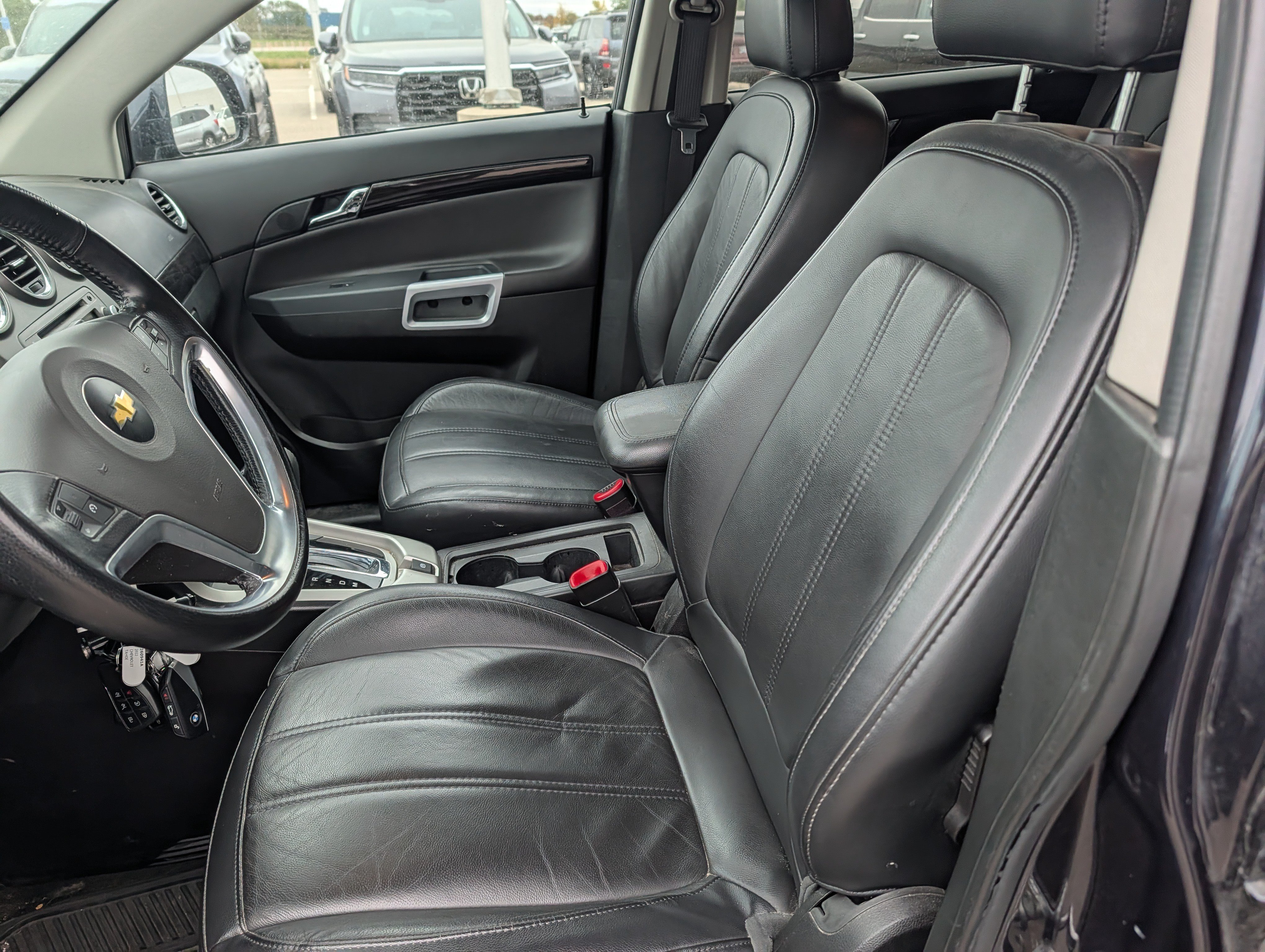 Used 2015 Chevrolet Captiva Sport LT w/ Convenience Package FWD image 8
