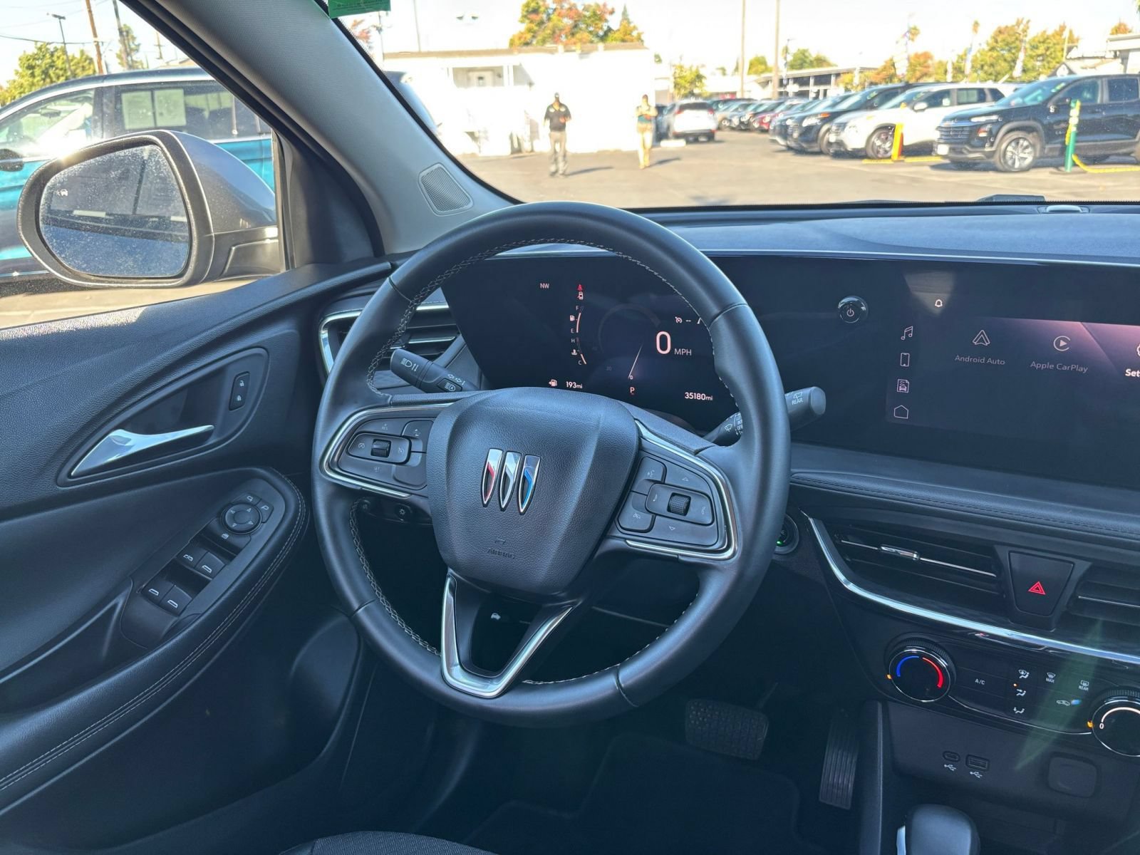 Used 2025 Buick Encore GX Preferred AWD/4WD image 32